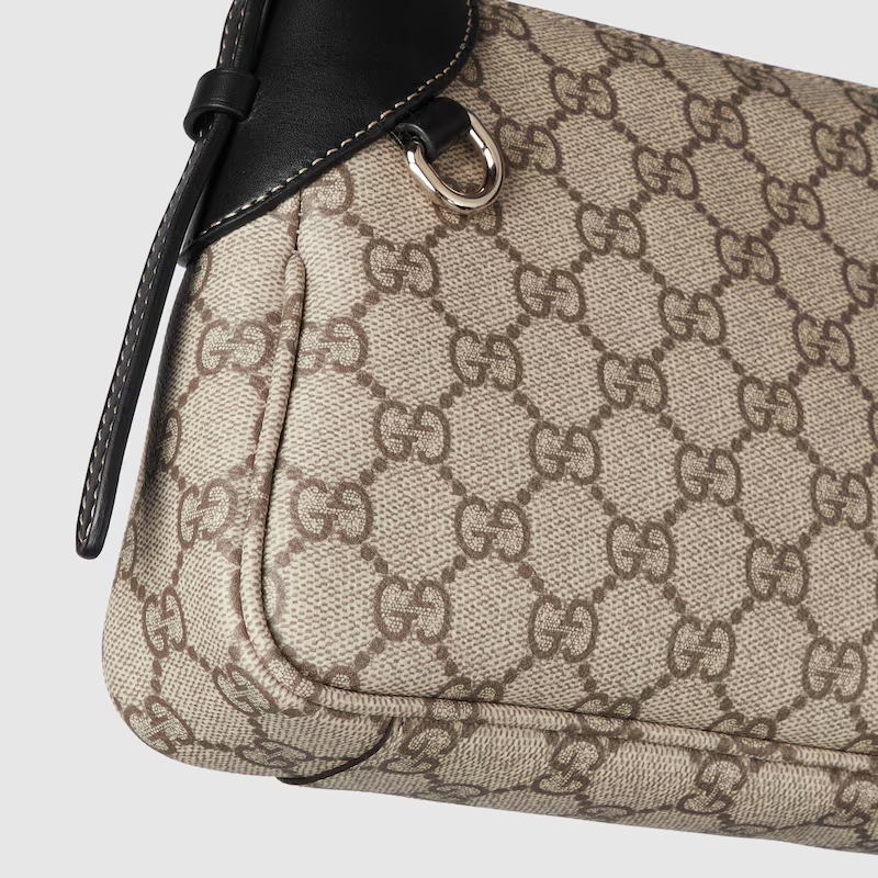 GG EMBLEM SMALL SHOULDER BAG